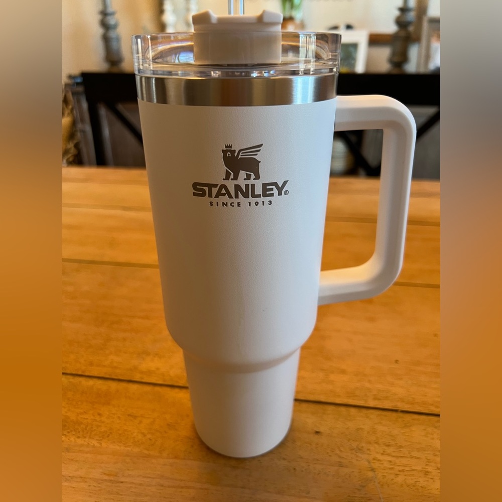 Stanley 40 oz. Quencher in White